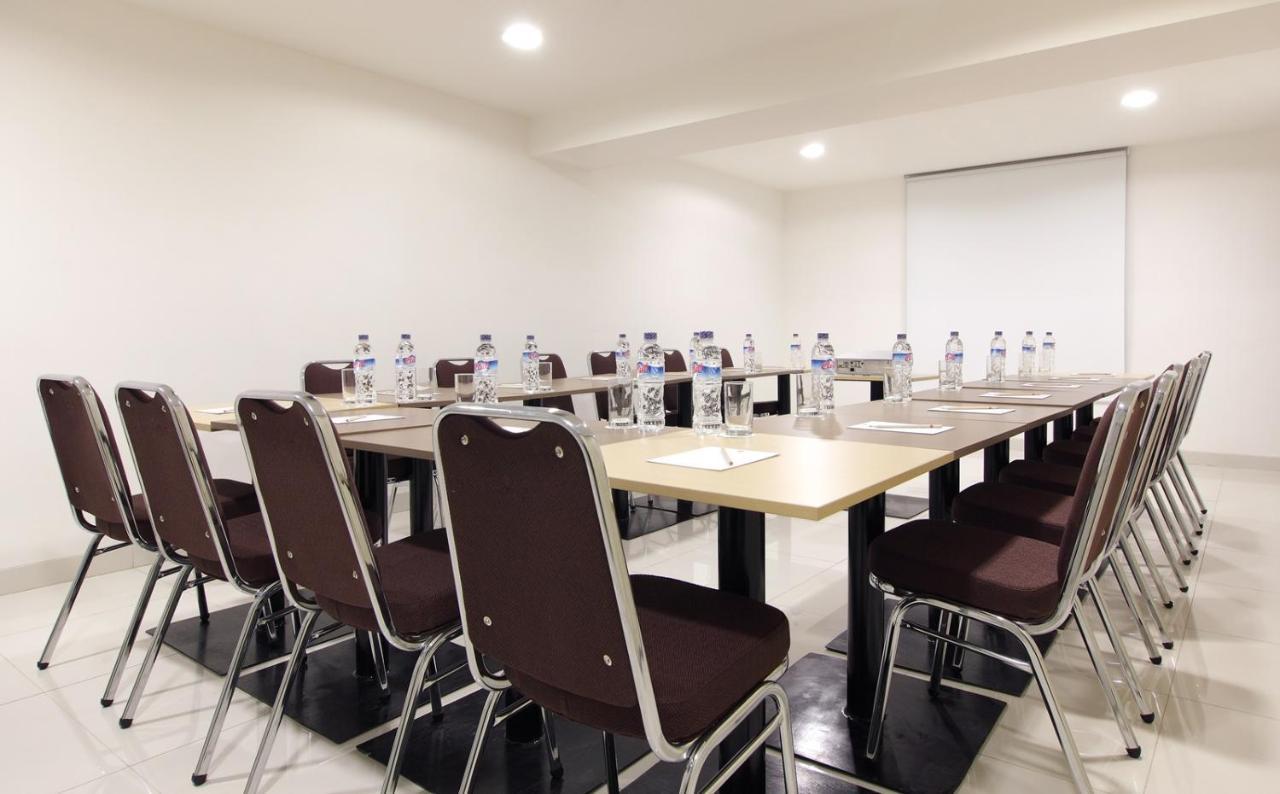 Amaris Hotel Mangga Besar Jakarta Ngoại thất bức ảnh