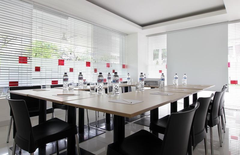Amaris Hotel Mangga Besar Jakarta Ngoại thất bức ảnh